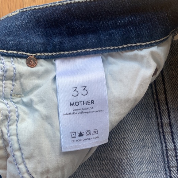 Mother light/medium wash jeans - Picture 4 of 9